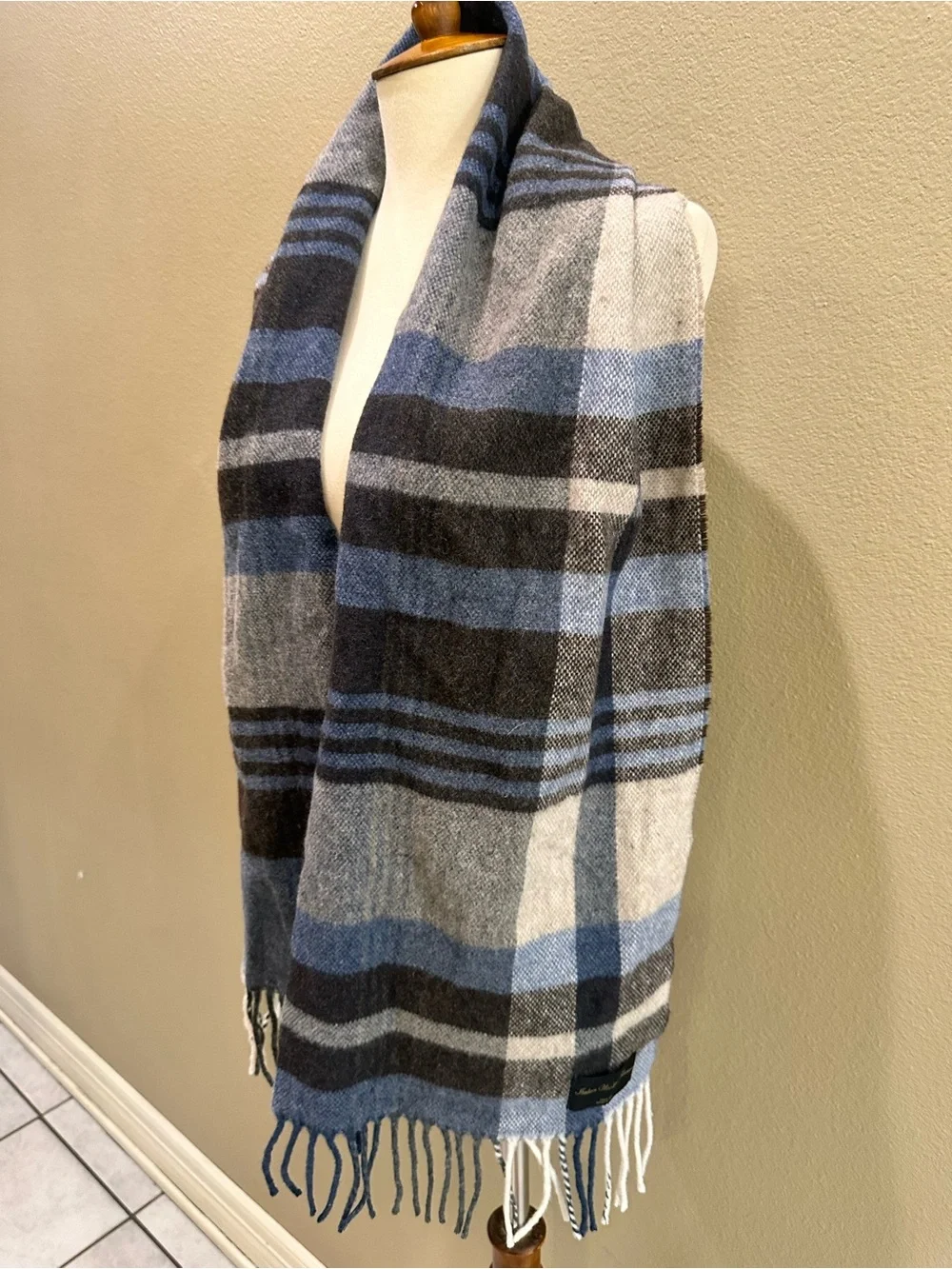 Italian Woollen Treasures soft warm